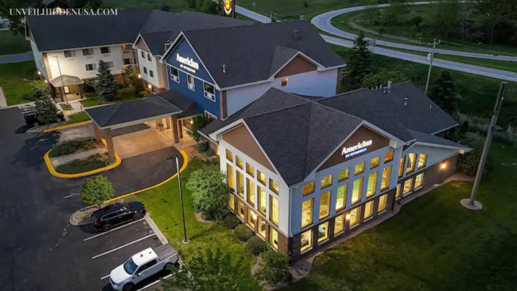 AmericInn by Wyndham Green Bay East